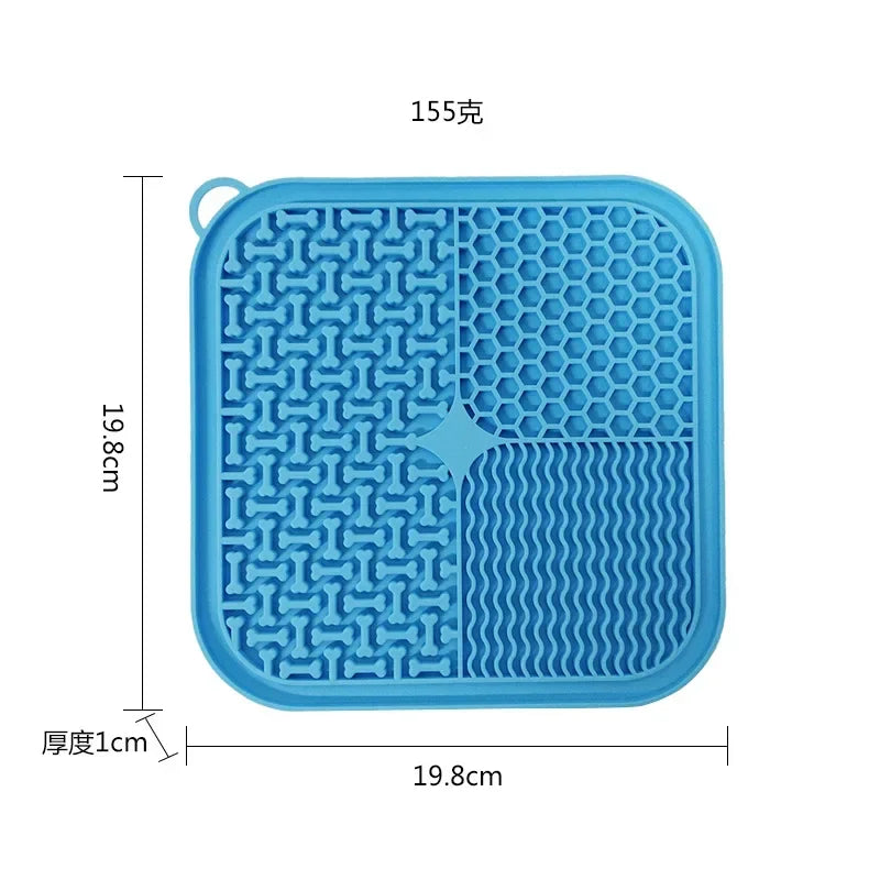 New Silicone Pet Licking Mats for Dogs Slow Feeder Dog Bowl with Suction Dog Lick Pad Slow Feeding Pet Supplies Plus Size20*20CM | Sorpresa
