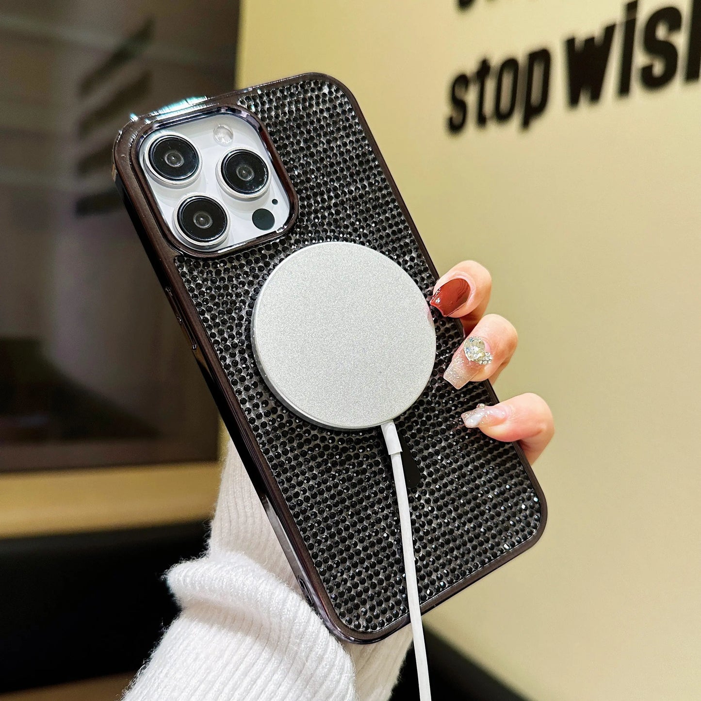 Luxury Glitter Shining Diamond Plating Phone Case for iPhone 11 12 13 14 15 Pro Max Wireless Charging Magsafe Cover