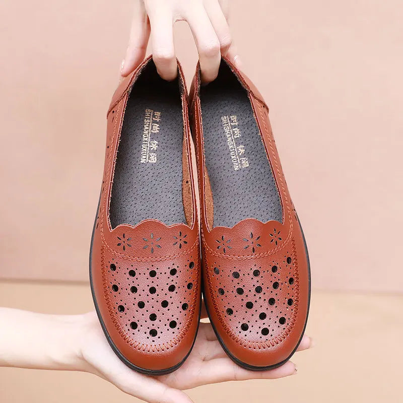 Simple Grandma Shoes Summer Hollow Out Loafers Women's Leather Moccasins Ladies Comfortable Slip On Driving Shoes Free Shipping | Sorpresa